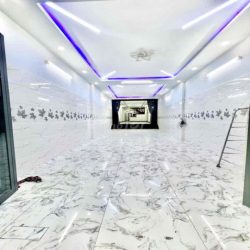 Cho Thuê Mặt Tiền Tỉnh Lộ 10 - 4,5x35 nhà mới đẹp