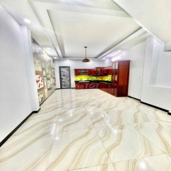 Cho Thuê Mặt Tiền Tỉnh Lộ 10 - 4,5x35 nhà mới đẹp