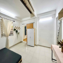 CHO THUÊ 2 PHÒNG NGỦ GIÁ TỐT NGAY 783 HOÀNG SA QUẬN 3 TRỐNG SẴN