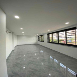 Cho Thuê Tòa Nhà Mới Xây- Mặt Tiền Phạm Huy Thông P7 -- Gần Chợ Căn Cứ