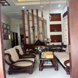 CHO THUÊ BIỆT THỰ HIM LAM HẨM TRỆT 3 LẦU, 5PN FULL NT 75 TRIỆU/ THÁNG