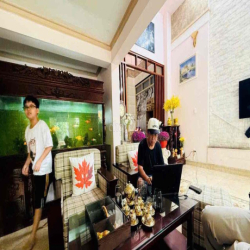 Cho thuê Biệt thự villa đường số 20 Dương Quảng Hàm 35tr