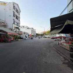 MẶT BẰNG KINH DOANH.