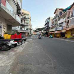 MẶT BẰNG KINH DOANH.