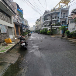 HXT 8m 50/3A đường 100 Bình Thới, (3.4x14m 1Tr 1L 3pn-2wc) - 13Tr