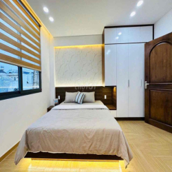 Cho Thuê Nguyê Căn Full nội thất 1/ quang trung