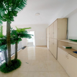 [giá thuê 16tr] DUPLEX 02 TẦNG 160m: 1 TRỆT 1Lầu & SÂN VƯỜN RIÊNG 32m