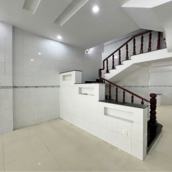CHO THUÊ NHÀ TRỆT LỬNG LẦU – KDC CÔNG TY 8, CẦN THƠ | 8 TRIỆU