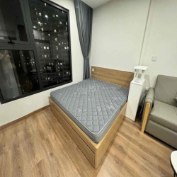 Studio Full nội thất 32m2 view bể bơi tầng trung