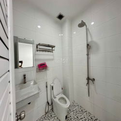 Cho thuê văn phòng 65m² có bếp ở lại được giá 9 triệu - Vạn Phúc City