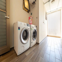 Cho thuê CH Midtown, 98m2, 2PN, nhà đẹp, Full nội thất, Quận 7