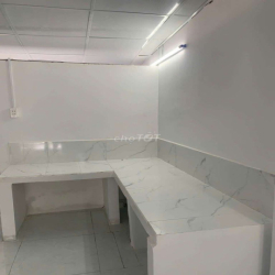 nhà 4×20 đường xe container.