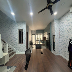 CHO THUÊ NHANH BIỆT THỰ MỚI, SANG TRỌNG, 7,5x20 trệt + 3 lầu 