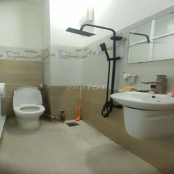 Bán nhà 2 lầu, hẻm riêng tư cạnh PNJ, ACB Đại Lộ Đồng Khởi (Giảm sâu)