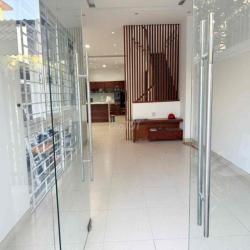 cho thuê căn biệt thự 3 tầng khu dân cư Khang Điền nhà mới giá 25tr