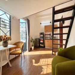 Căn Hộ Duplex Ban Công 40m2 Ngay Thành Thái