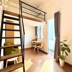 Căn Hộ Duplex Ban Công 40m2 Ngay Thành Thái