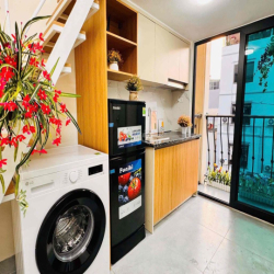 NHƯỢNG CHUNG CƯ MINI