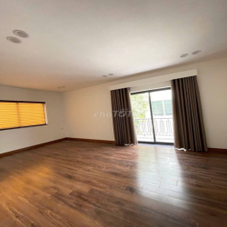 CHÍNH CHỦ CẦN CHO THUÊ BIỆT THỰ KĐT VĂN PHÚ HÀ ĐÔNG THANG MÁY