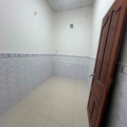 🌹🌹🌹 NHÀ THUÊ DT KHỦNG - HẺM 1716 HTP - GIÁP Q7 - SÂN BỰ 🌹🌹🌹