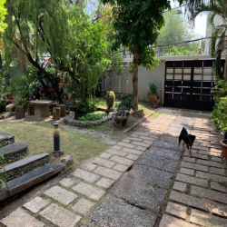 Cho thuê Biệt thự có sân vườn ,trệt , lửng 2 lầu ,diện tích 200m2