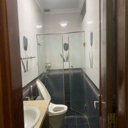 CHO THUÊ NHÀ NGUYÊN CĂN LẠC TRUNG 80M2 4 TẦNG