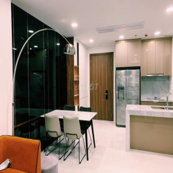 VIP! CHO THUÊ CH KINGDOM 101 VIEW TRIỆU ĐÔ BẮN PHÁO HOA Q1 CHỈ 17TR/TH