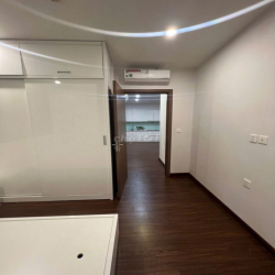 Cho thuê căn hộ 2 phòng ngủ nội thất cơ bản 63m2 tại Vinhomes Greenbay