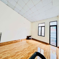 CHO THUÊ 4 CĂN NHÀ LIỀN KỀ. HẺM SỐ 48/1 NGUYỄN CÔNG TRỨ.