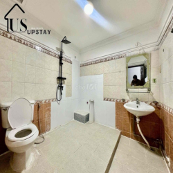 🔥SẴN CĂN 1 PHÒNG NGỦ 60M2 🔥Mặt tiền - Full Nội Thất - Ban Công Sát UEH