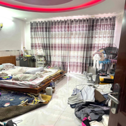 CHO THUÊ TOÀ NHÀ LÀM CHDV 5*25m 6LẦU  HXT PHẠM VĂN BẠcH