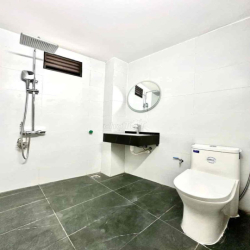 Cho thuê nhà nguyên căn Lai Xá DT 45m 5 tầng 4PN full đồ 8 triệu