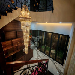 Cho thuê nhà biệt thự. Nội thất đẹp