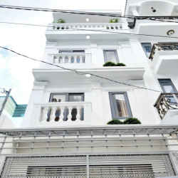 Cần cho thuê nhà HXH 207/6A Đường 3/2 P.11 Q.10