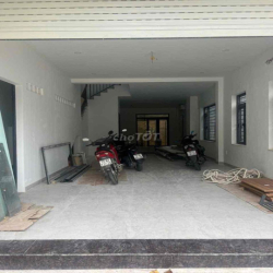 Cho thuê mặt bằng góc tại đường Bùi Phùng - vcn Phước Hải