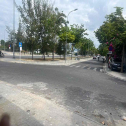 Cho thuê mặt bằng góc tại đường Bùi Phùng - vcn Phước Hải