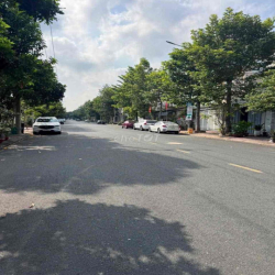 Cho thuê nhà KDC Hiệp Thành 3, Thủ Dầu Một  - Đường nhựa rộng 12m, vỉa