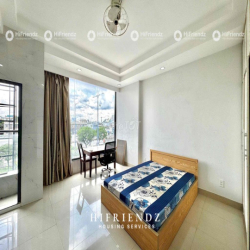 Căn hộ thang máy - ban công view xịn xò mặt tiền đường lớn