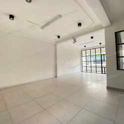 🏩 MẶT TIỀN CMT8 TÂN BÌNH – VỊ TRÍ VÀNG KINH DOANH - 64m2 - 3 Tầng