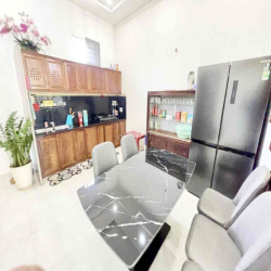 💎 Nhà mê TC 7x12,6m hẻm Nguyễn Tất Thành, thông Đinh Núp, nhiều lô khá