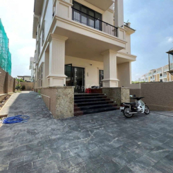 CHO THUÊ BIỆT THỰ MỚI XÂY ✅✅☎️