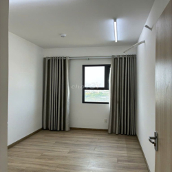 Cho thuê 2PN-2WC,67m2, giá 5.8 triệu,vào ở ngay, có ban công riêng