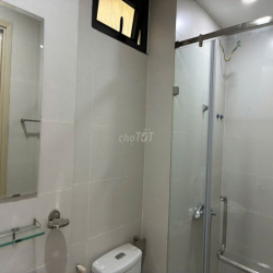 Cho thuê 2PN-2WC,67m2, giá 5.8 triệu,vào ở ngay, có ban công riêng