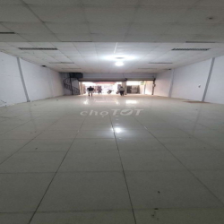MB KHO XƯƠNG ĐƯỜNG XE TẢI MB NHƯ HÌNH ẢNH GIÁP Tân BÌNH