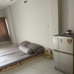 CHO NỮ THUÊ PHÒNG TRỌ Q4 GẦN ĐH LUẬT & CÁC QUẬN TRUNG TÂM