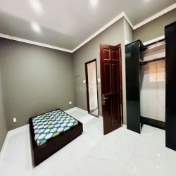 NHÀ LIỀN KỀ 4PN 5WC - 3 TẦNG - PARK RIVERSIDE LIÊN PHƯỜNG Q9