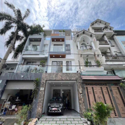 CHO THUÊ NHÀ ĐẸP  QUẬN 7, 4PN, 4WC FULL NT 36 TRIỆU/ THÁNG