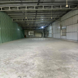 MT CHO THUÊ BÀ ĐIỂM 10x20m CÓ PHÒNG 1WC