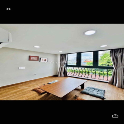 nhà 4 PHÒNg ngủ 4x7 nguyễn văn trỗi. đủ nội thất