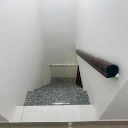 Cho thuê nhà trệt lầu 3,5x16m 3phòng sẵn 3 máy lạnh gần Chợ An Hoà